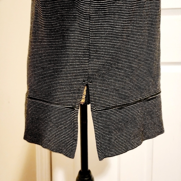 Daily Ritual Black White Stripe Crew Neck Sweater Women's Small Side Slit Tunic - Picture 4 of 8